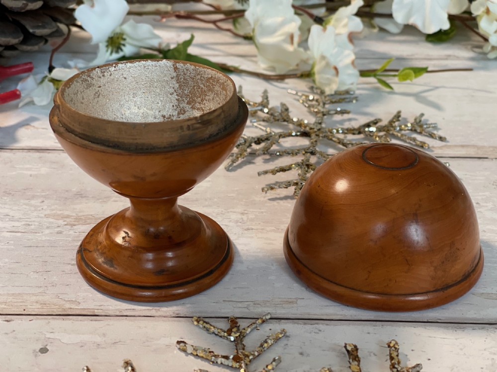 Antique Boxwood Pill Silverer View II