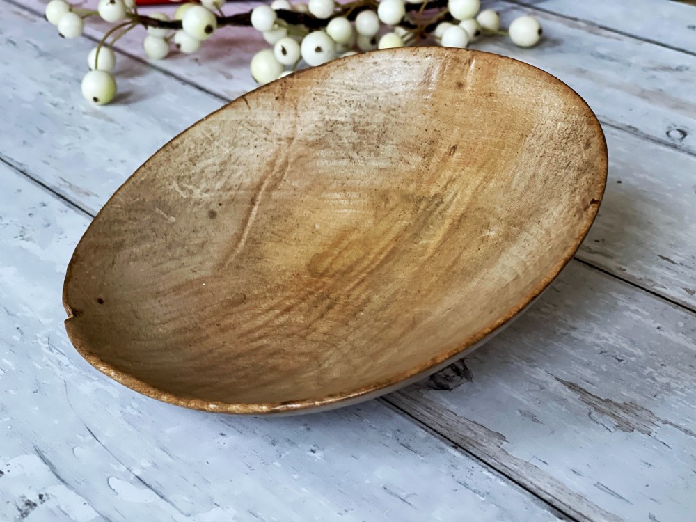 Antique Cream Skimmer - rippled sycamore