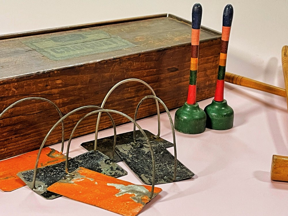 Antique Mini Croquet Game - original box View VII