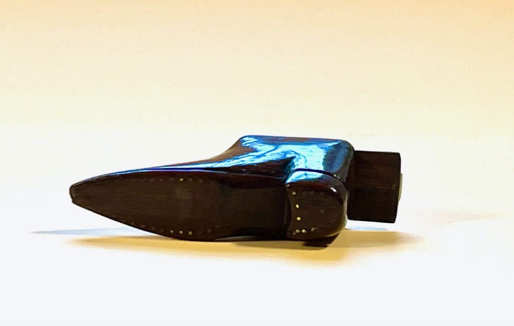 Antique Snuff Shoe Box - diamond inlay View II