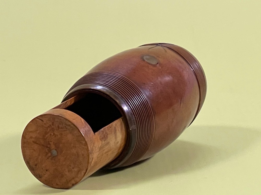 Antique Barrel Snuff Box View IV