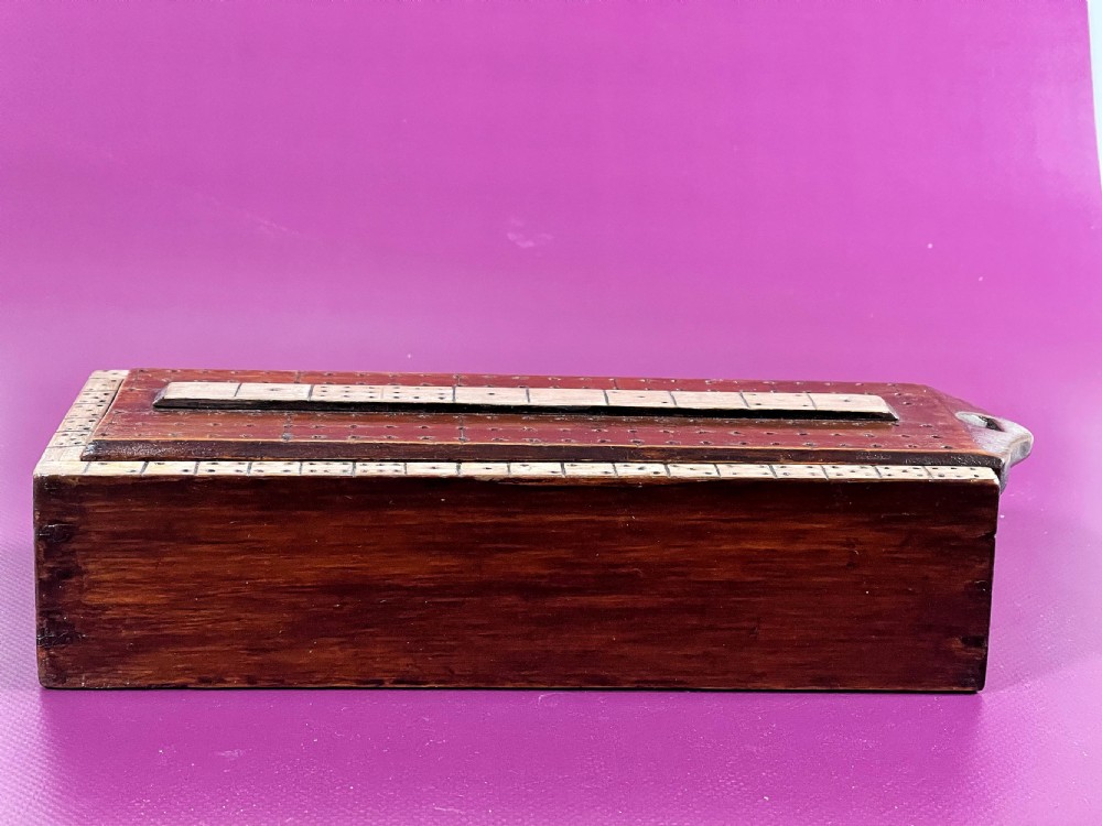 Antique Dominoes, Box and scoring Board View VII