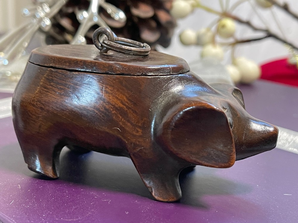 Antique Pig Snuff Box - carved from walnut View III