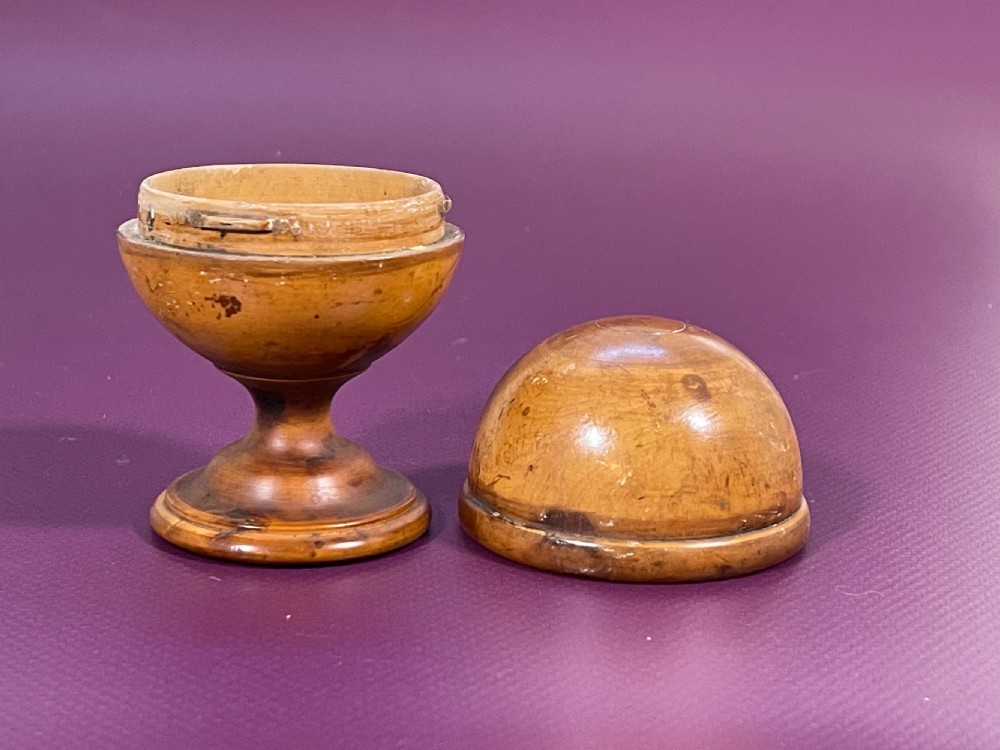 Antique  Boxwood Pill Silverer View III