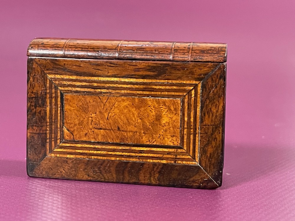 Antique Puzzle Snuff Book Box View II