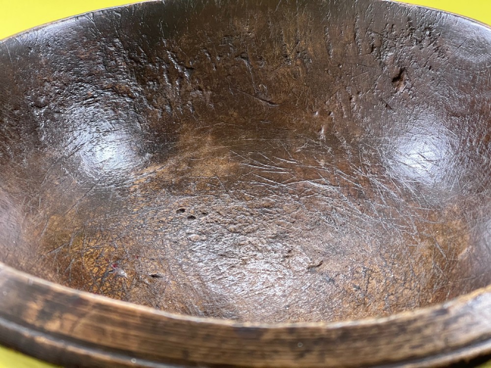 Antique sycamore Dairy Bowl - treen View IV
