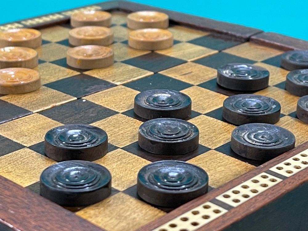 Antique Travelling Draughts Games box -  all the wooden counters are present View VII
