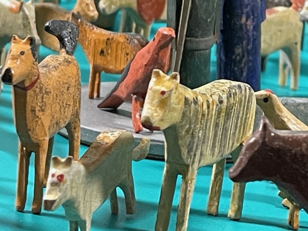 Antique Noahs Ark - 90+ animals & birds View XXII