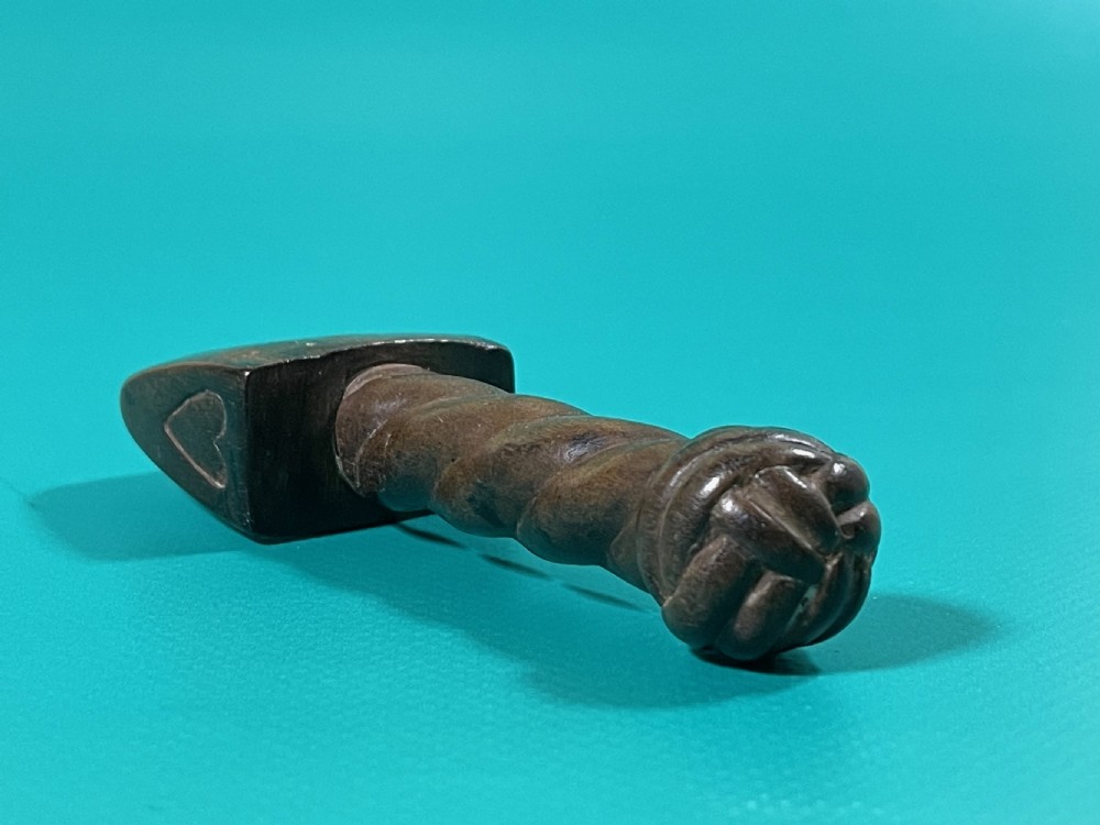 Antique Treen Sailor's Press View VI