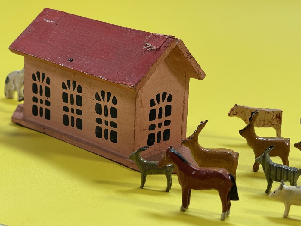 A Small Folk Art Noahs Ark - with a mixture of 19 animals View IV