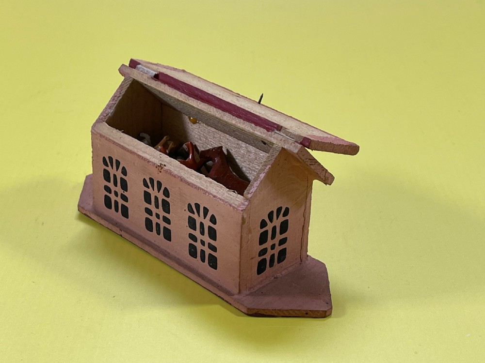 A Small Folk Art Noahs Ark - with a mixture of 19 animals View VI