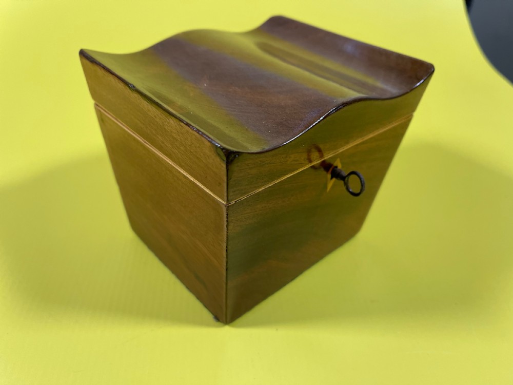 Antique Georgian Tea Caddy - serpentine shaped top View IV