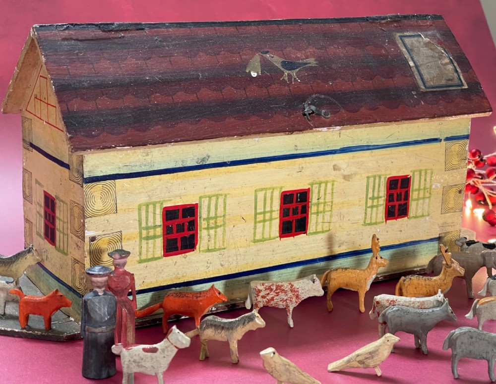 Antique Noahs Ark - includes some animals &figures