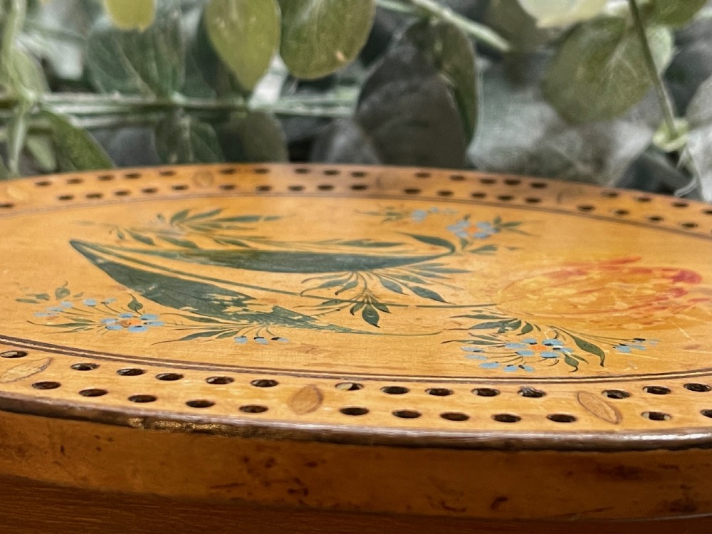 An  early 1800s  treen  Tunbridge Ware Painted cribbage box  View VI