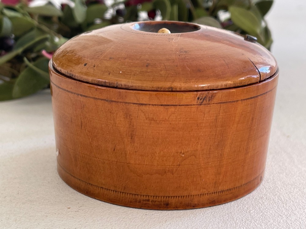 Antique  Treen Travelling Roulette Game View IX