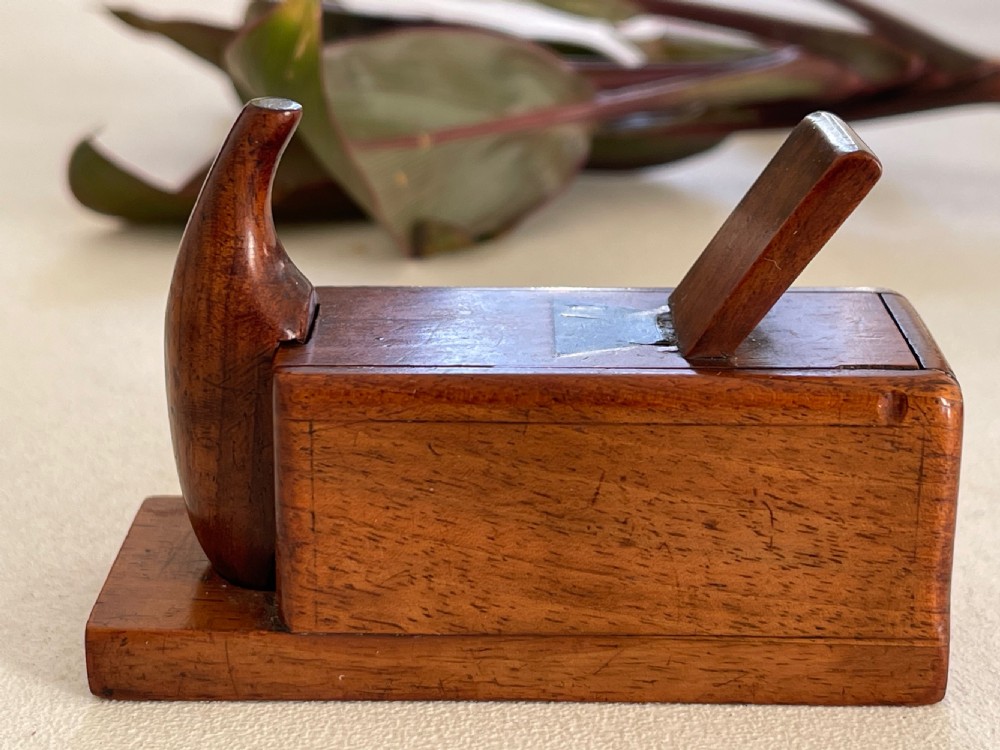 Antique Treen Snuff Box - from Belinda Gentle Collection View V