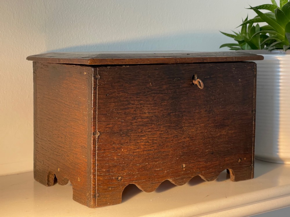 A Small Georgian Oak Boarded Box View XIV