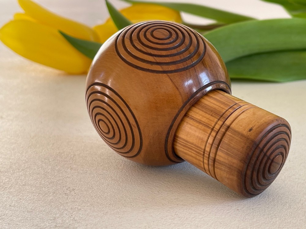 Antique Treen Puzzle Ball - snuff box, sovereign holder or for rouge View VI