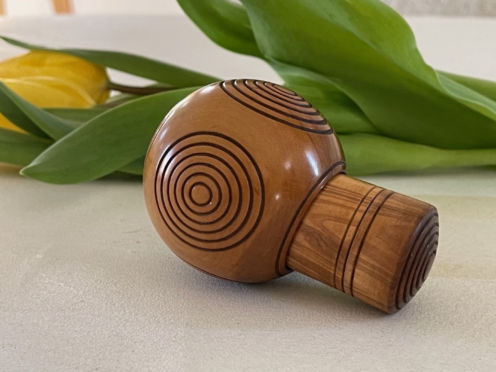 Antique Treen Puzzle Ball - snuff box, sovereign holder or for rouge View VII