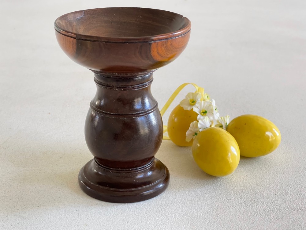 An English 18th Century Antique Treen Pounce pot View V