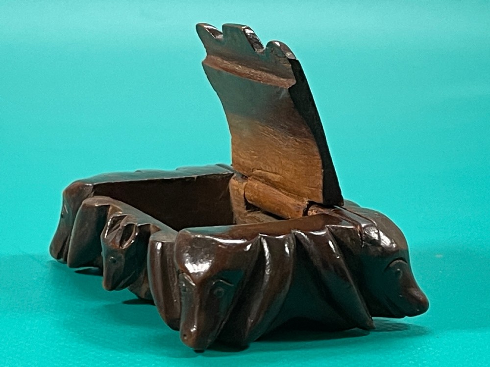 Antique Table Snuff Box - carved Hounds & Fox View II