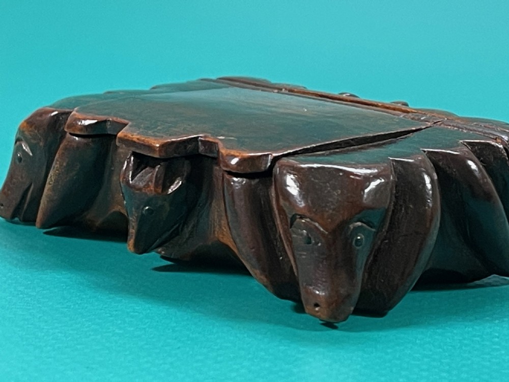 Antique Table Snuff Box - carved Hounds & Fox View III