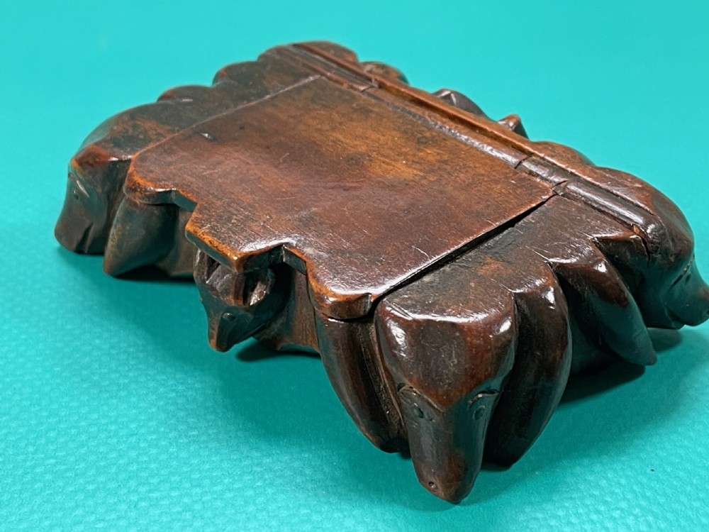 Antique Table Snuff Box - carved Hounds & Fox View IV