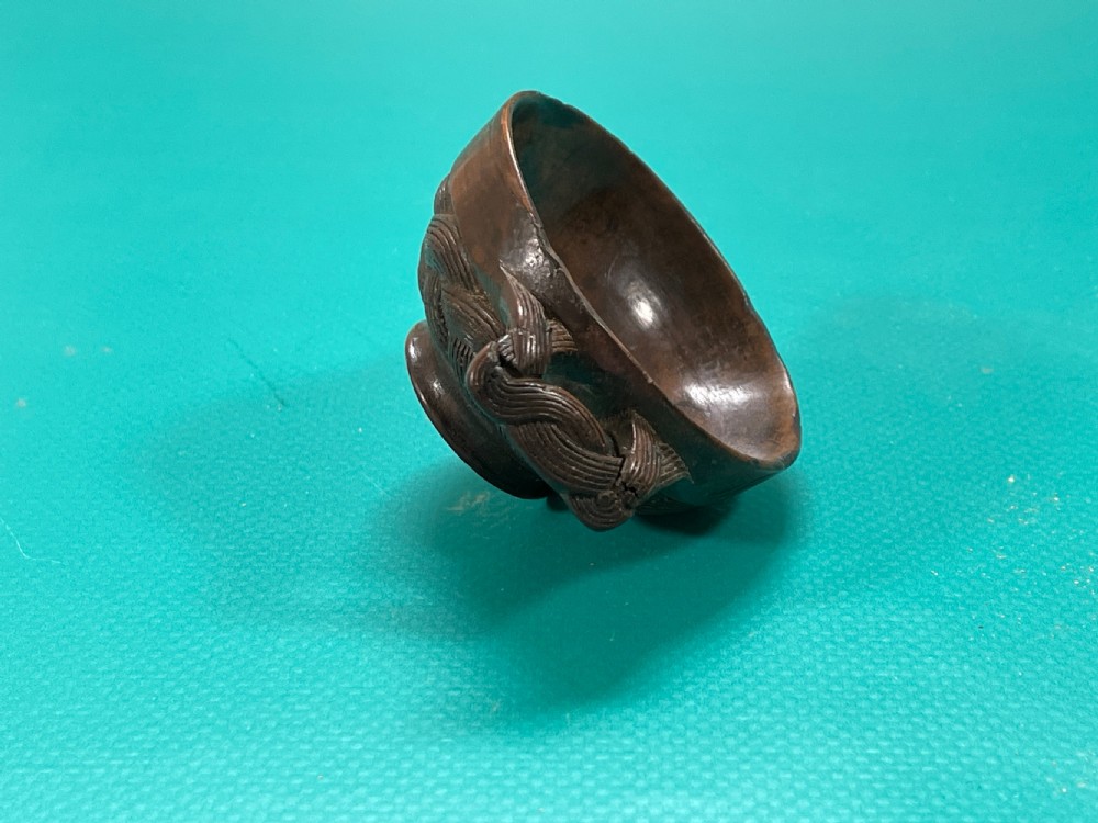 Antique Treen Laburnum Quaich View VII