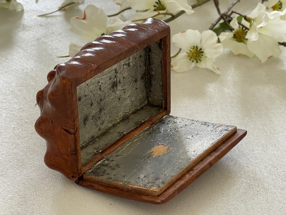 Antique Burr Root Scottish Table Snuff Box View VII