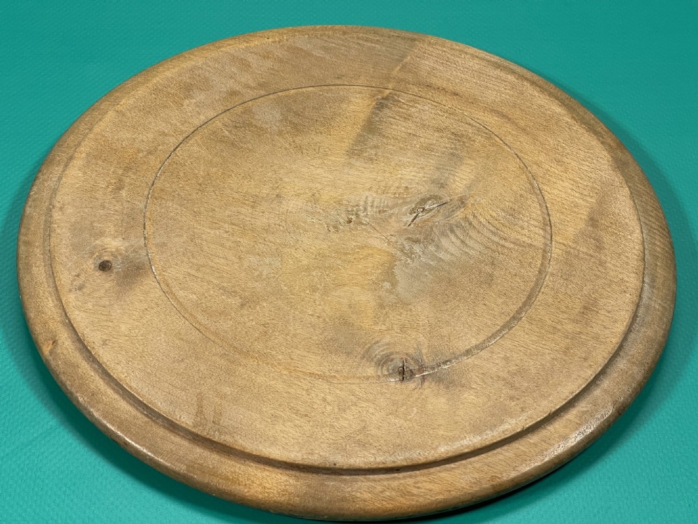 A Treen Sycamore Bread Board - Vandyke design View III
