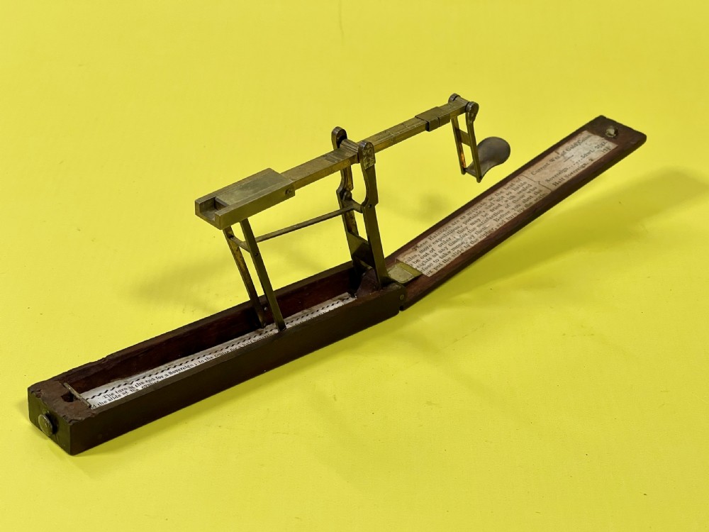 Antique  folding sovereign scales by De Grave and Son London View V