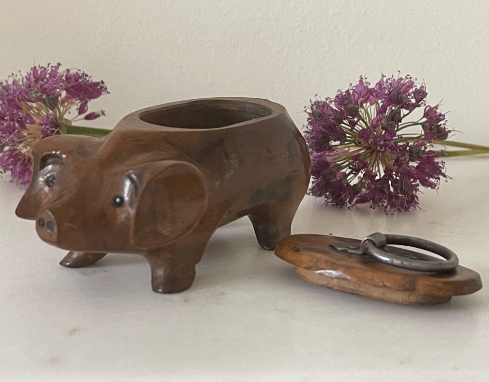 Antique Treen Pig Snuff Box View XV