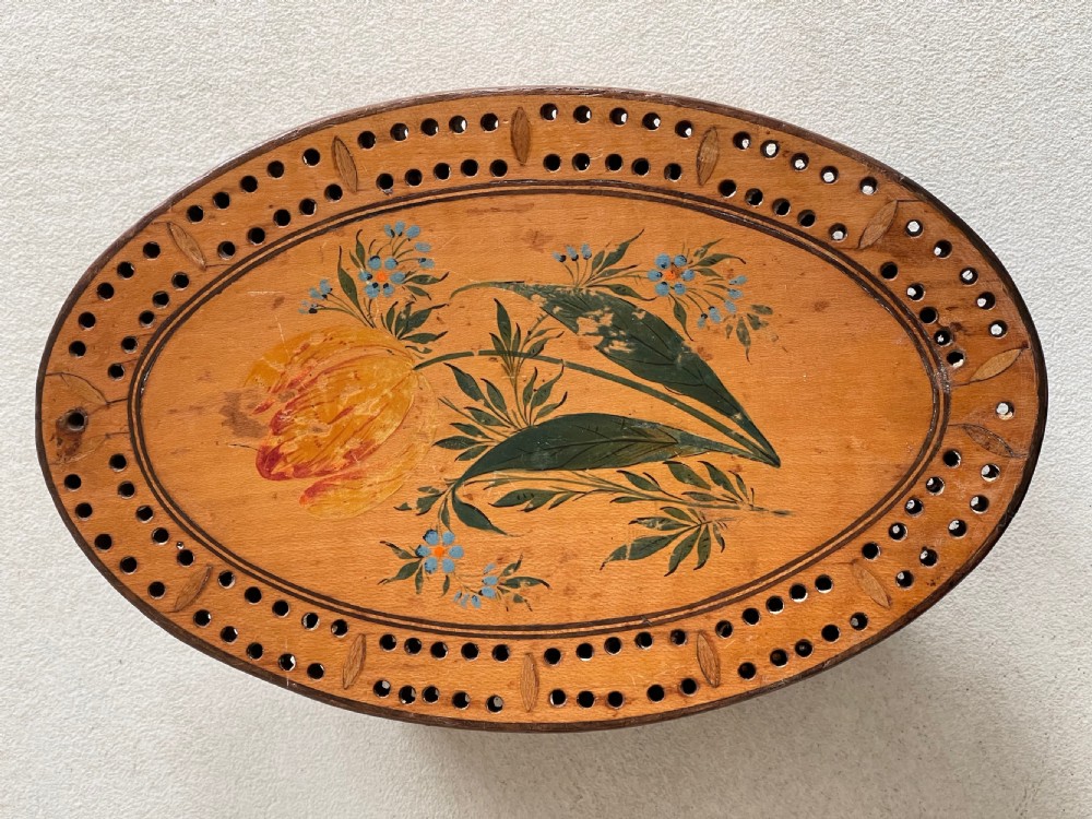 A Georgian Cribbage Board & Card Box 