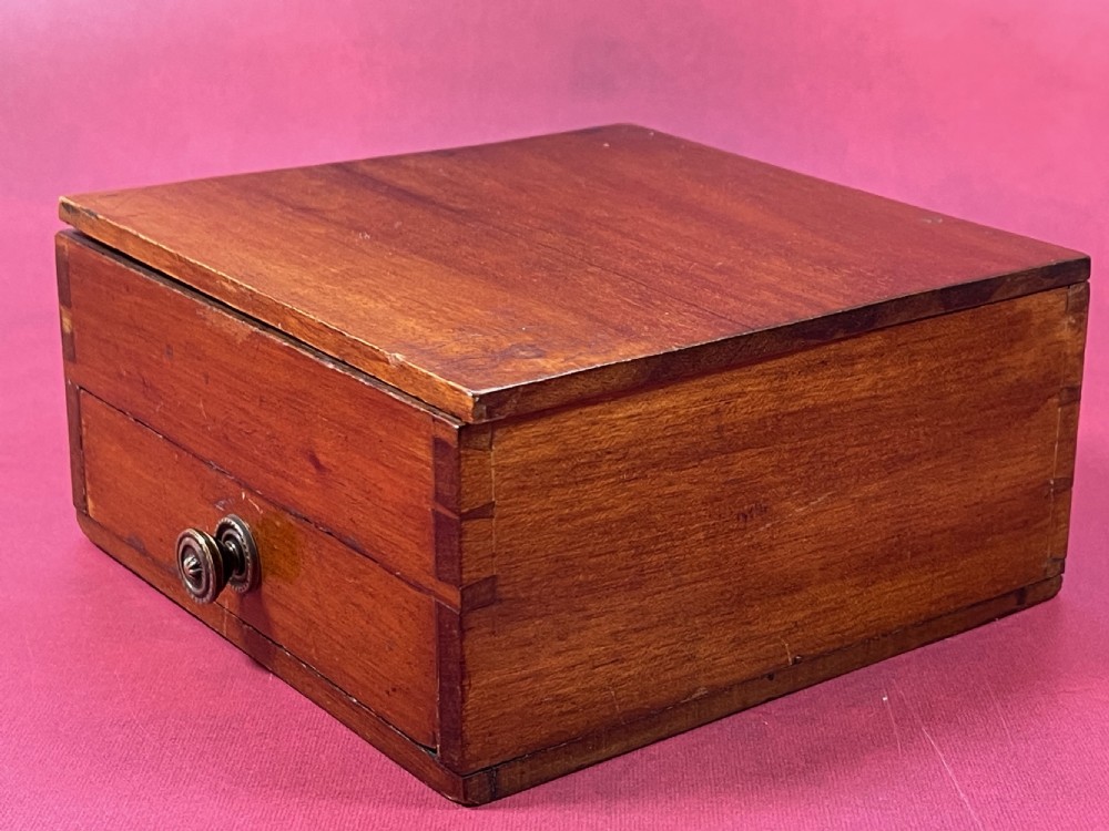 A Doctors Colour Blind Testing Box View IV