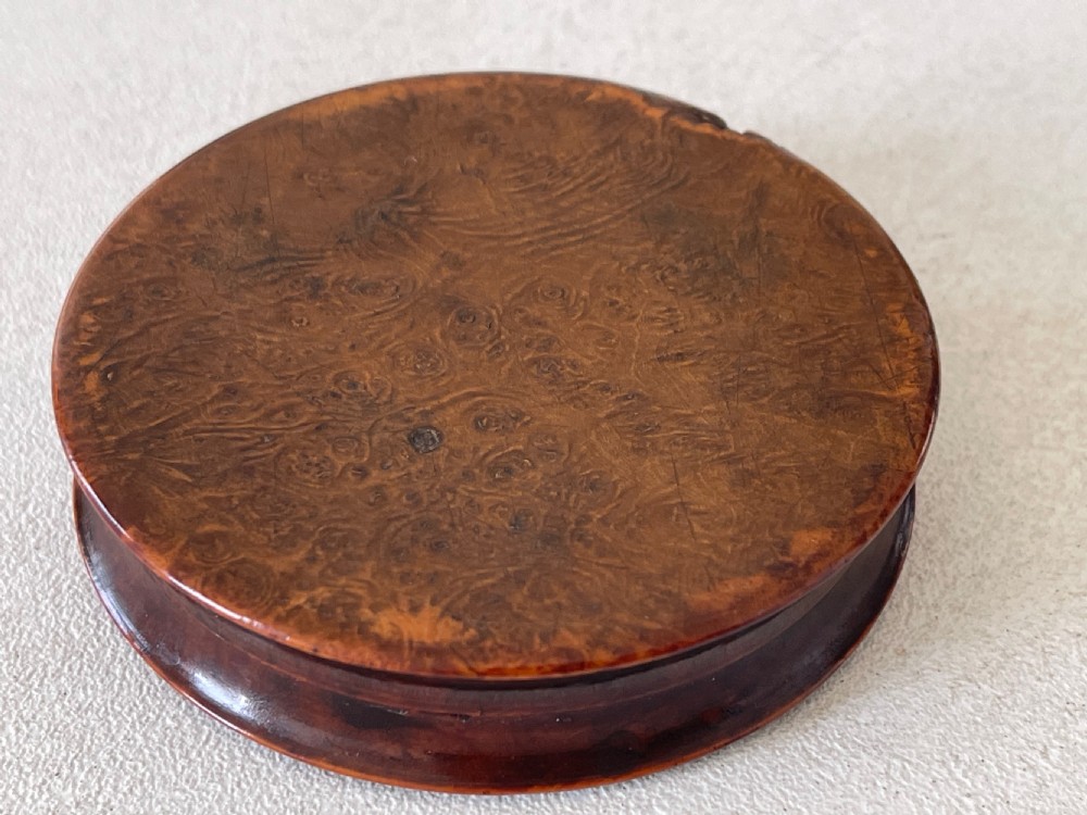 Antique Pressed Wood Snuff Box - masonic View II