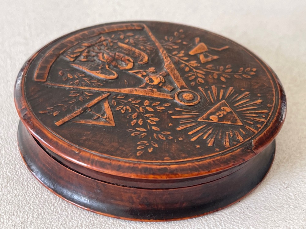 Antique Pressed Wood Snuff Box - masonic View IV
