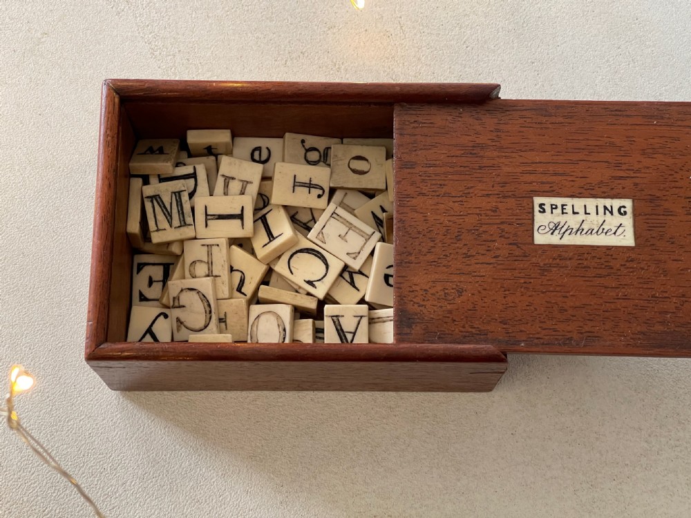 An Antique Alphabet & Spelling Box - over 80 bone letters View V