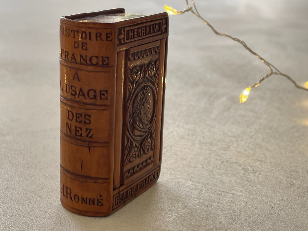 Antique Treen Snuff Book Box View IV
