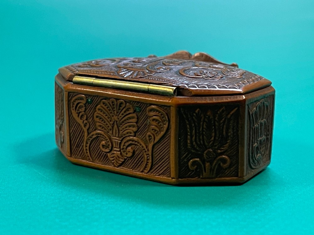 An Antique Boxwood Snuff Box - carved hearts & Flowers View II