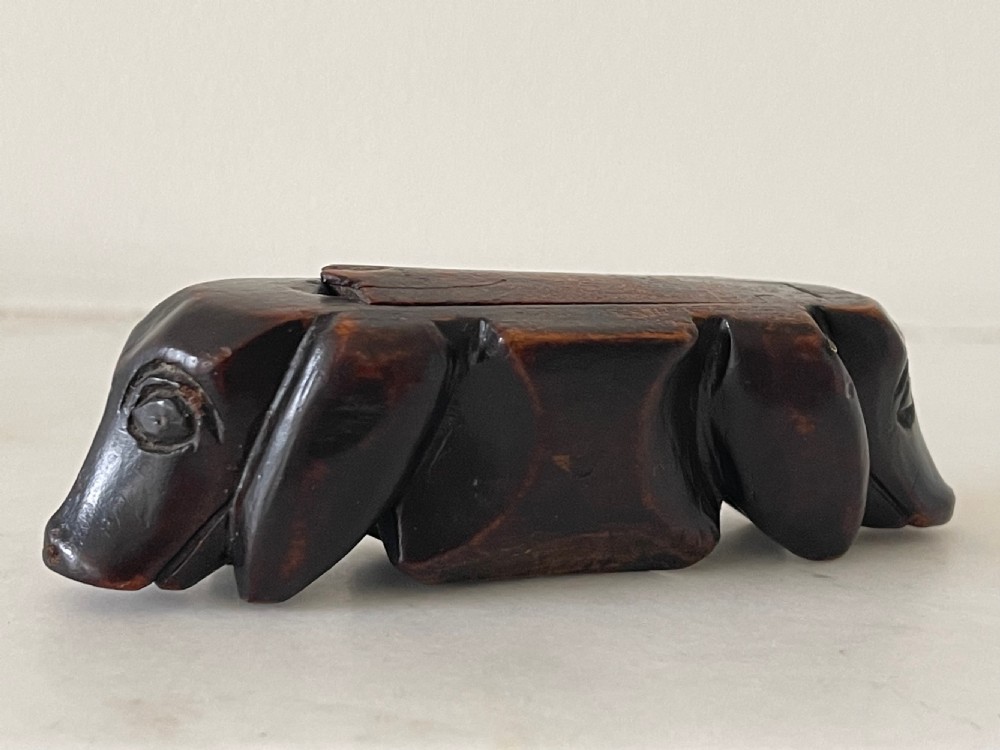 Antique Walnut Dog Snuff Box