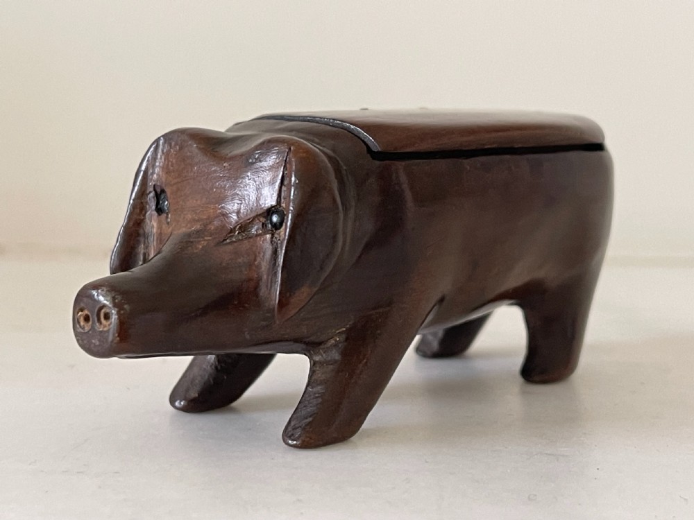 Antique Treen Pig Snuff Box