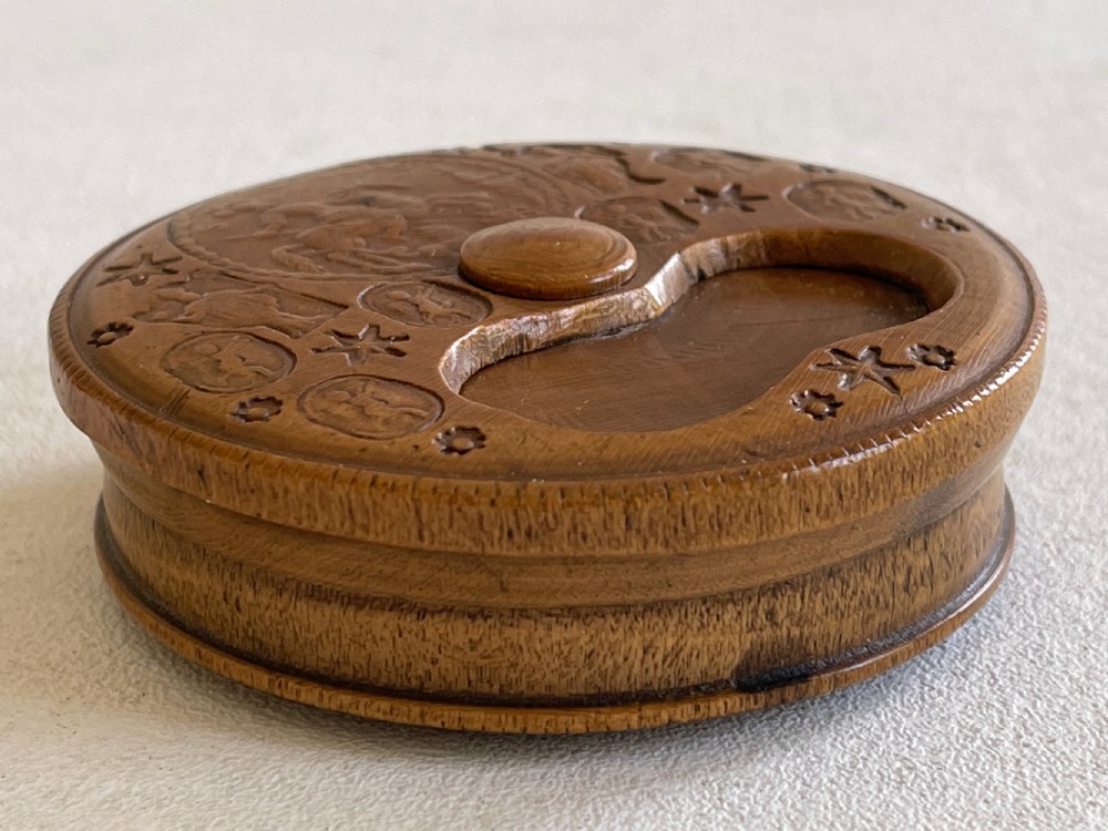 Antique Treen Misers Snuff Box - St George View V