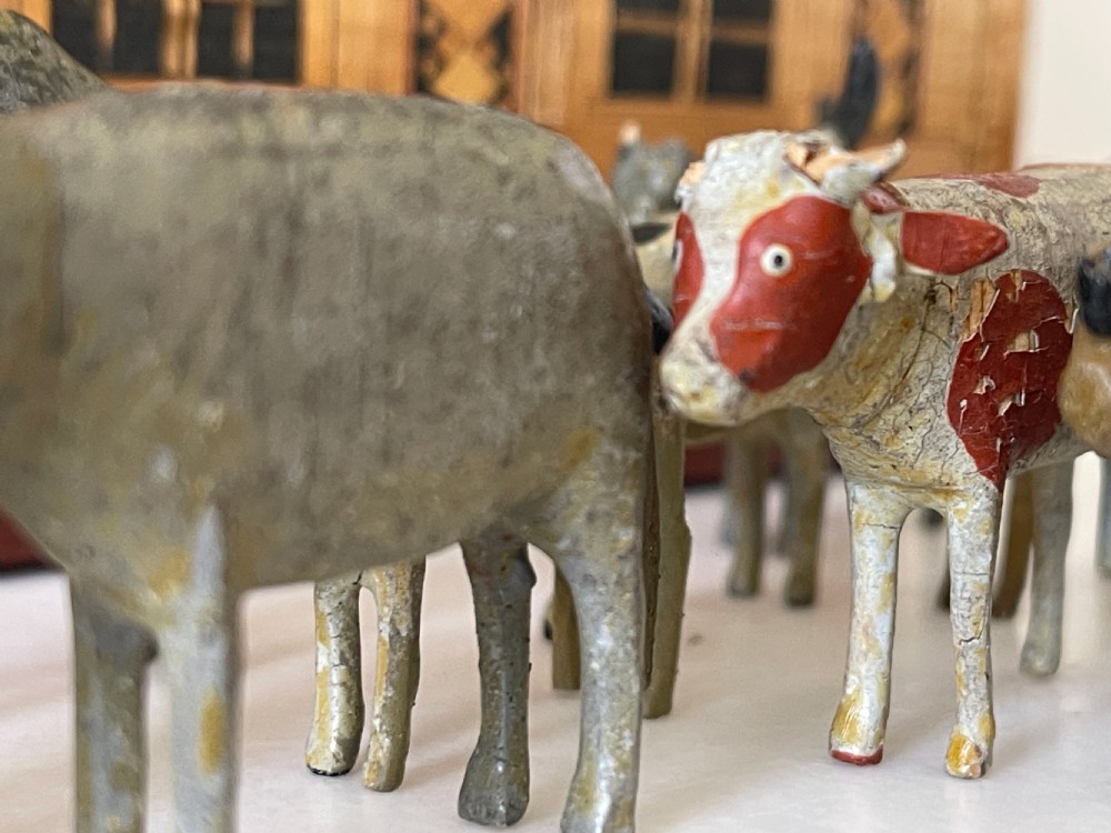 Antique Straw Work Noahs Ark - with animals, birds and figures View IV