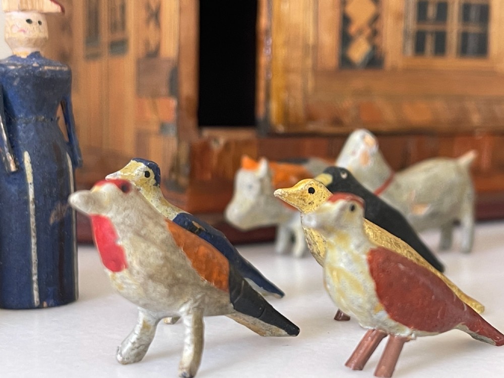 Antique Straw Work Noahs Ark - with animals, birds and figures View VI