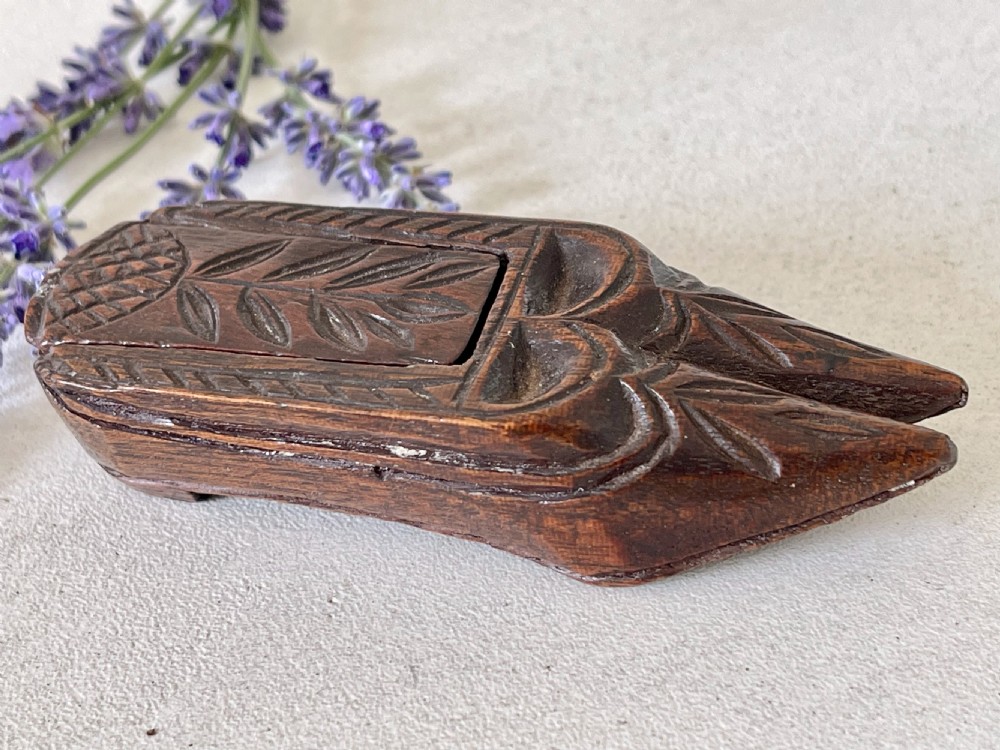 An Antique Double Snuff Shoe View V