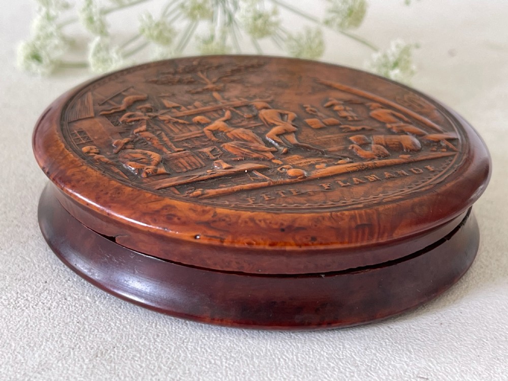 An Antique snuff box - Fete Flamande View II