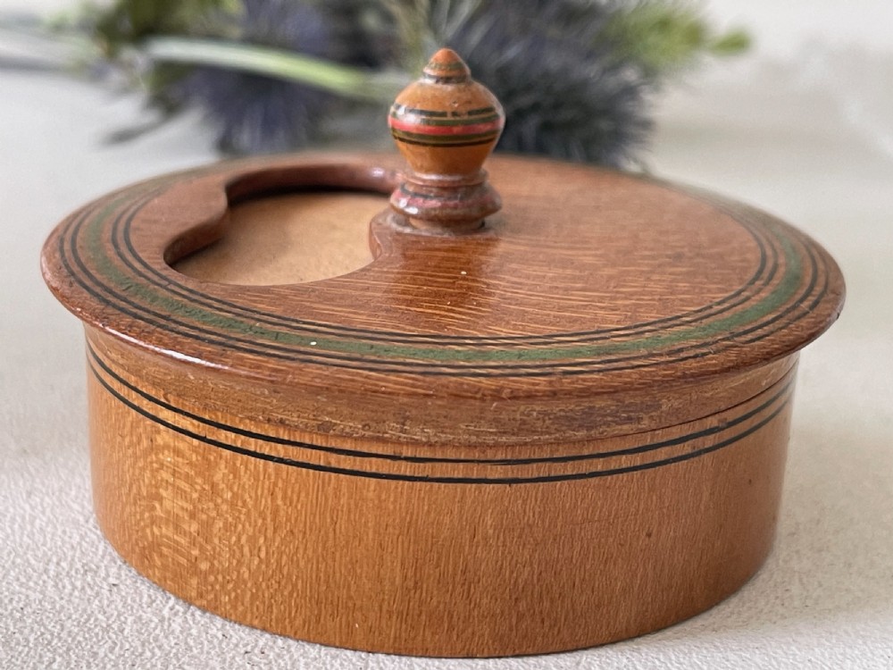 A Georgian Tunbridge Ware Misers Snuff Box