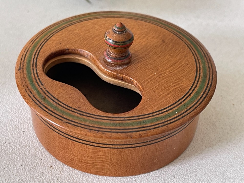 A Georgian Tunbridge Ware Misers Snuff Box View III