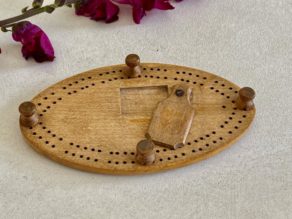 An Antique Georgian Tunbridge Ware Cribbage Board With A Bilston Enamel Plaque View IV