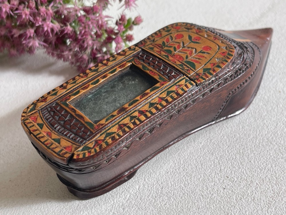 An Antique Treen Painted snuff shoe box View V